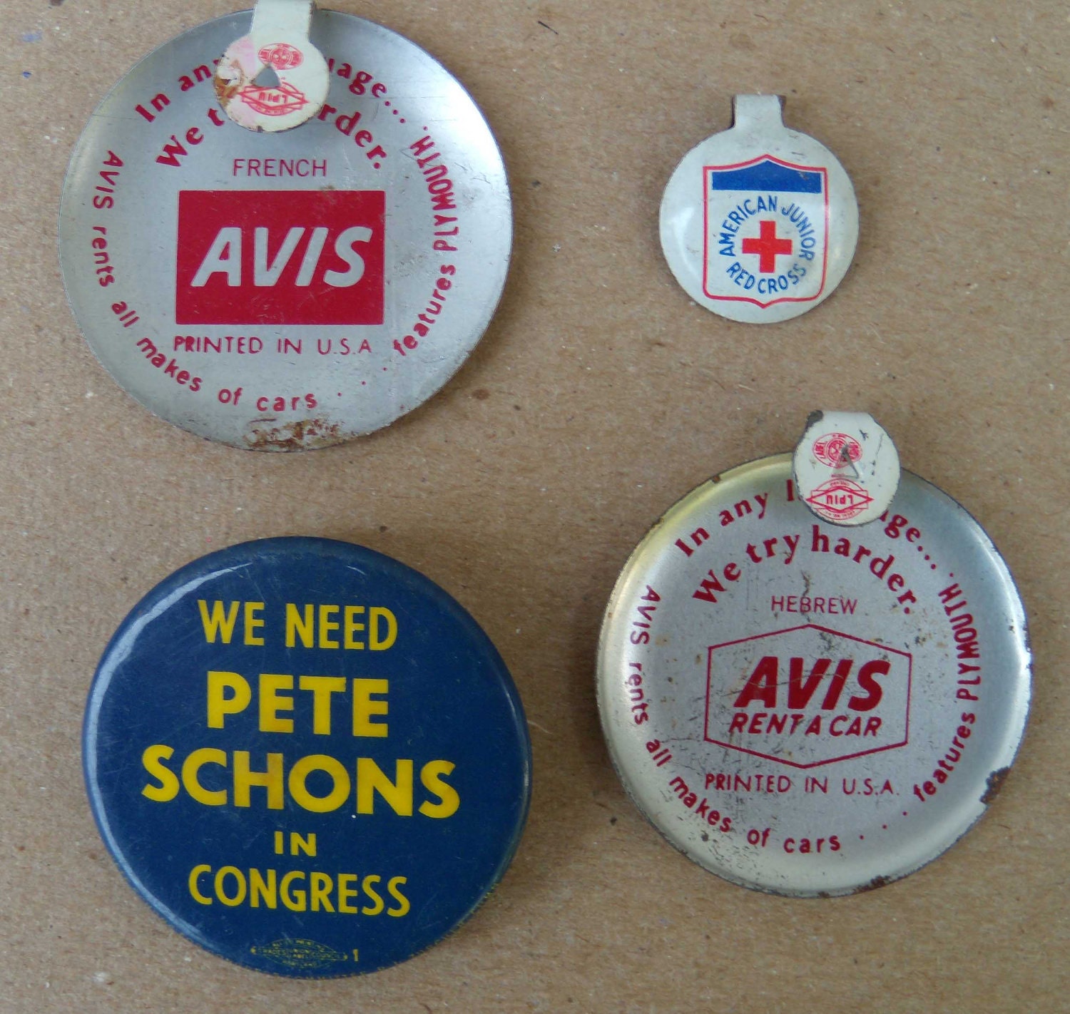 1960's Advertising Buttons - Lot of 4 - Original Vintage Designs - Political Red Cross Avis - Old and Unique