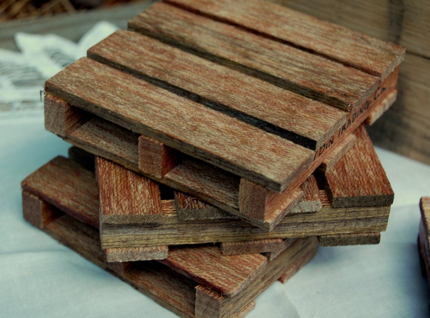Miniature Pallet Coaster Set with Storage Box