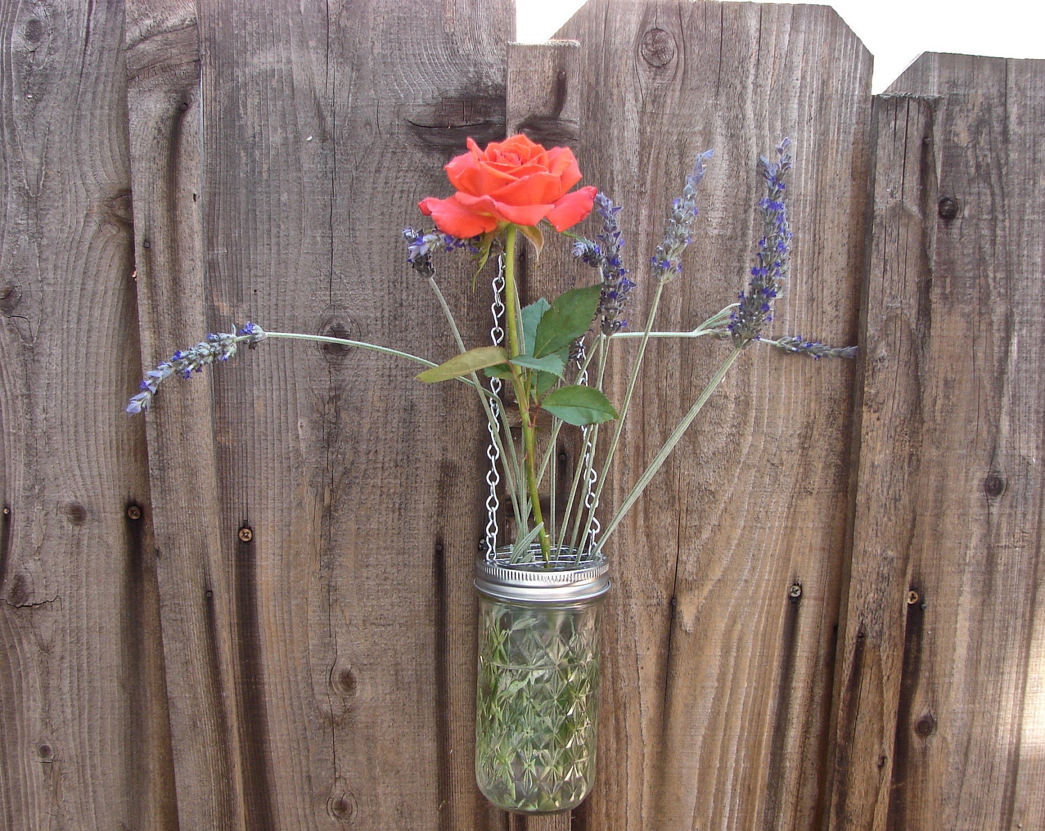 Hand Made Mason jar Hanging Vase With Frog Lid - 12 oz Quilted Jelly Mason Jar and Hanging Frog Lid