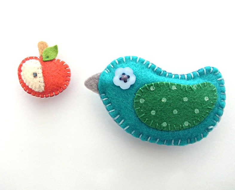 Felt Magnets set - Cute Kawaii Magnets - set of bird and apple magnet -  READY TO SHIP