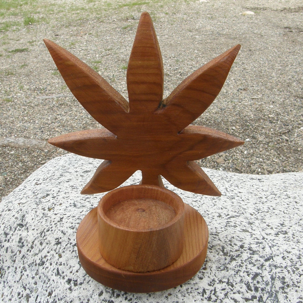 Sweet Leaf: 6", shadow caster tea lite candle holder
