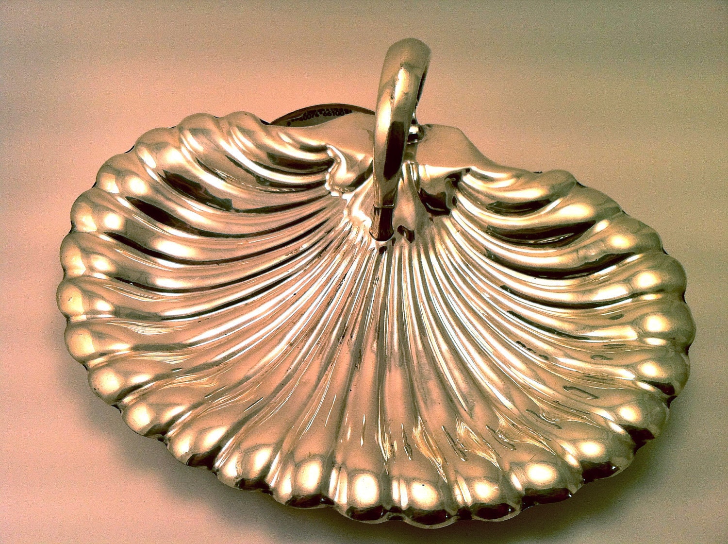 SALE.. Was 20 now 10 Vintage Shell Silverplate Dish by Bernard Rice Sons Apollo