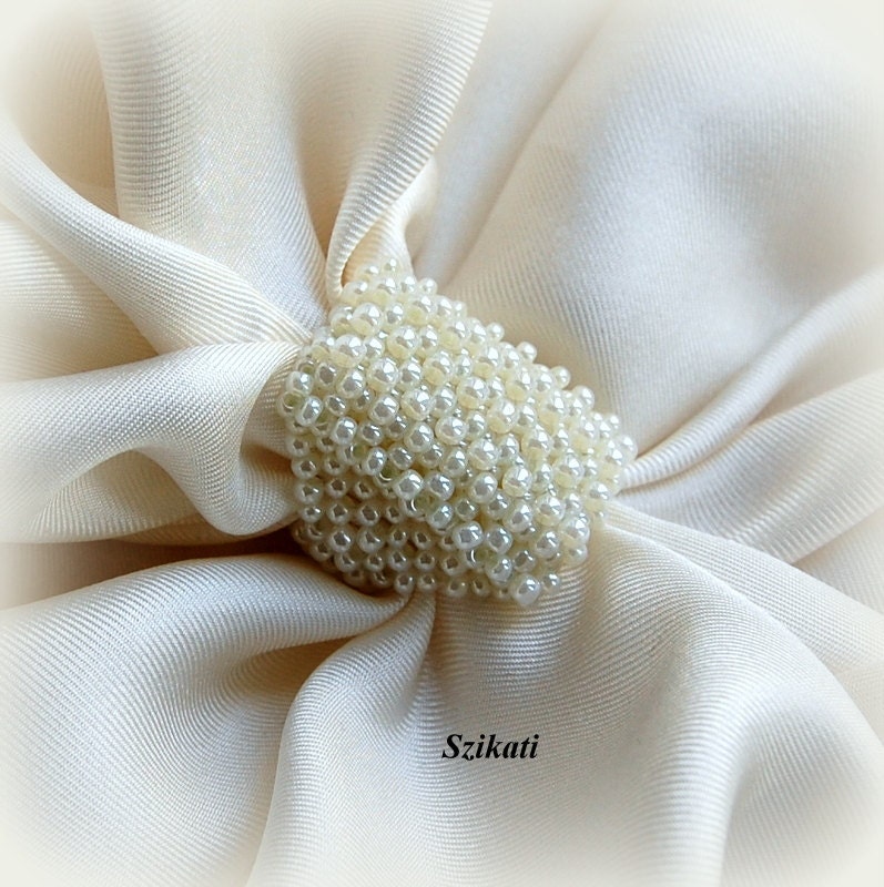 Beadwoven ring, seed bead jewelry, bridal jewelry, OOAK