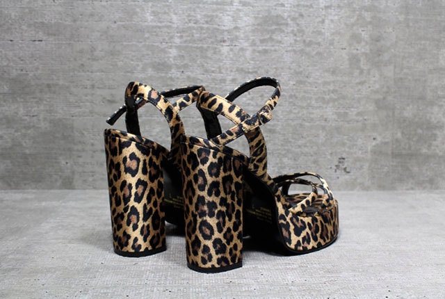 Vtg 90s Leopard Satin Chunky Heel Platform Strappy Sandals 7