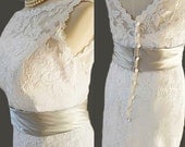 Custom make Vintage Wedding Dress A LINE Bridal Gown Bridesmaid Lace Flower Dress Satin Sash