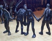 Standing bronze figure - smallbronzes