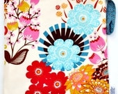 Large 14 x 16 x 4 Wet Bag  / Anna Marie Horner Lou Lou Thi Summer Totem Fabric / Diapers / Gym / Swim / SEALED SEAMS and Snap Strap