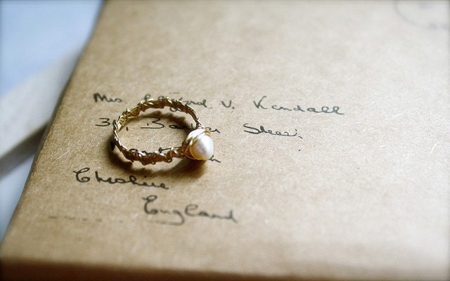 Entwined -- Pearl Handwrapped Gold Band - Everyday Classic, Dreamy Romantic, Promise Ring, Gold Ring, Valentine