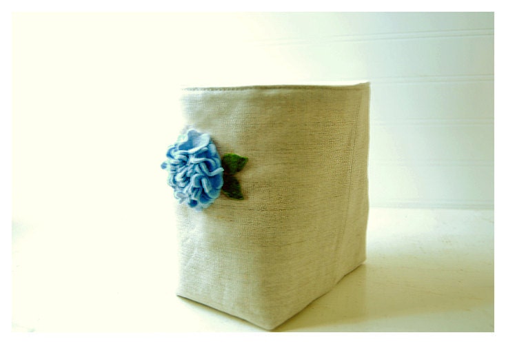 box linen burlap Blue Hydrangea flower diaper caddy weddings decor Wool felt Oatmeal Organizer Storage Basket Handmade tagt team Gift Wrap