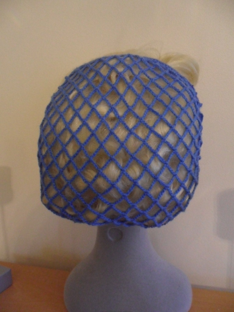 1940s retro snood hairnet in cornflower blue - Ava
