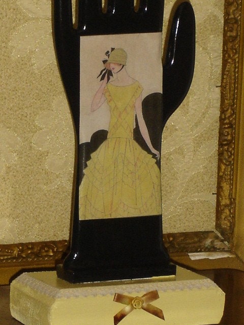 Vintage Flapper Jewelry Hand Display