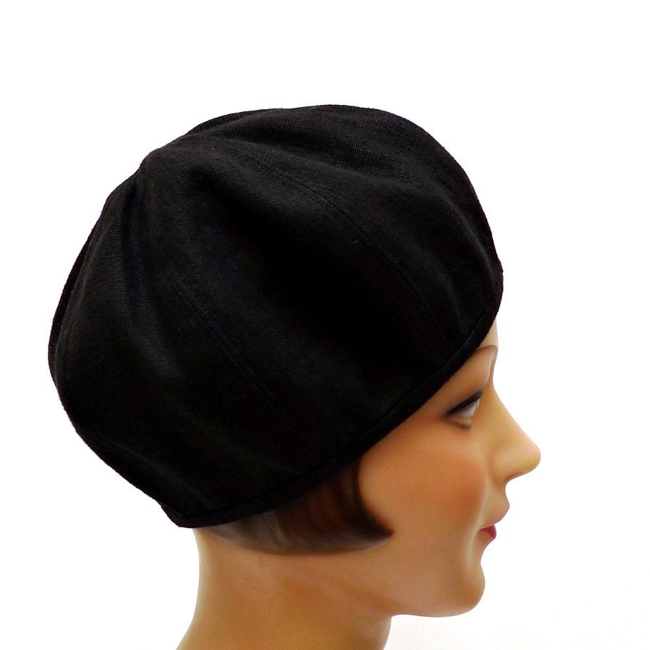 Beret in Black Linen - Made to Order