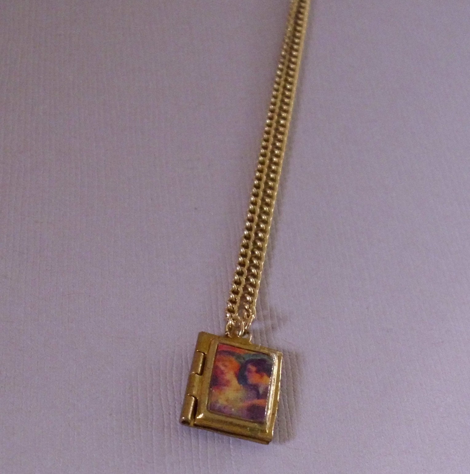 Vintage Lovers Reversible Locket Necklace