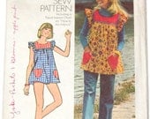 Vintage sewing pattern Smock top, pants, and bikini shorts 1970s Simplicity 5423 - 30 1/2 bust