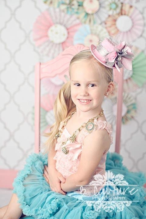 Tea party favors-mini top hats-mad hatter-Alice in wonderland-tea party-top hat fascinators-Girls headbands-newborn headbands-baby girls