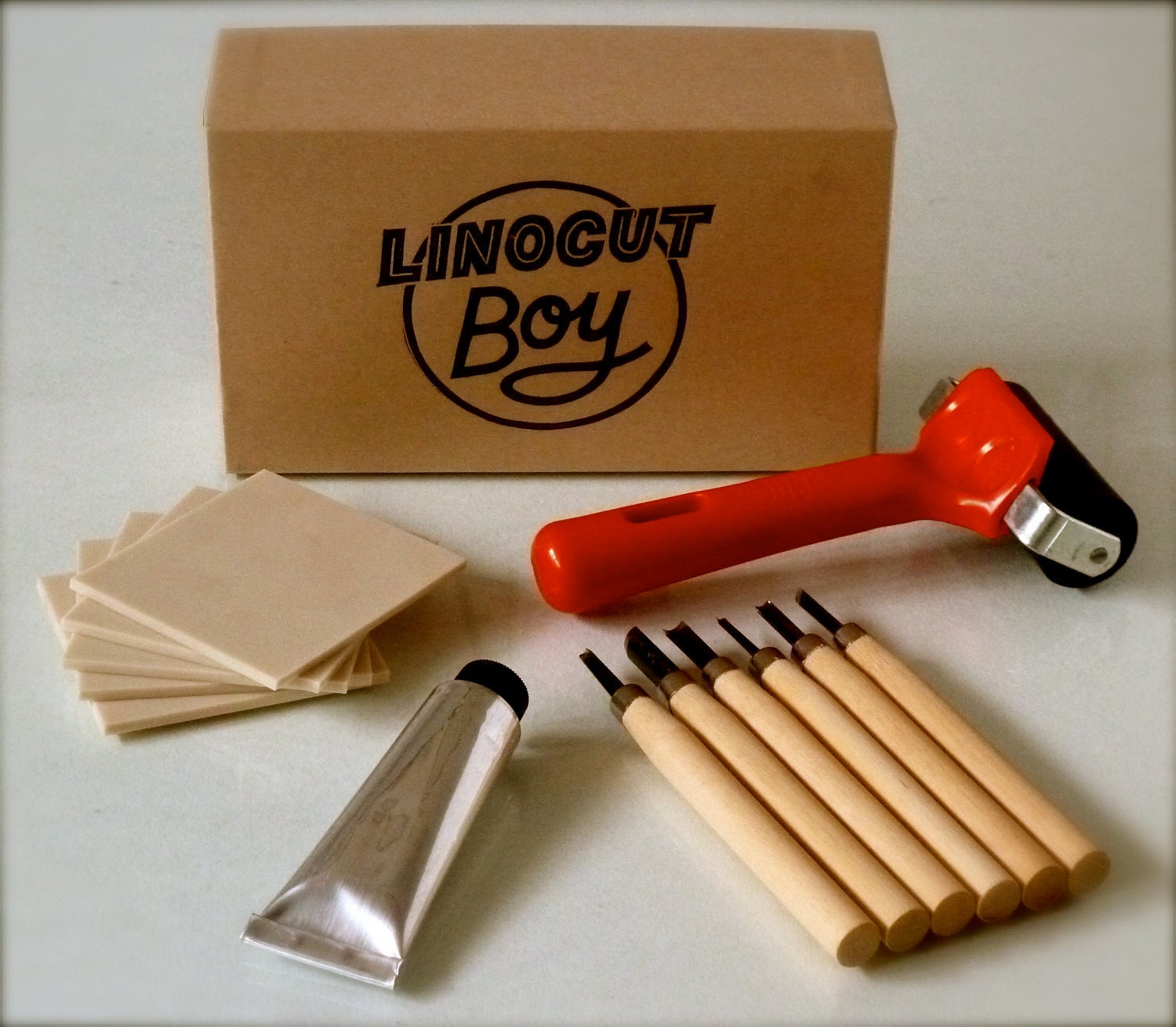 Linocut art supplies starter kit - tools, roller, ink, lino