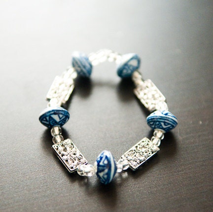 Spinning Blue Orient (Bracelet)