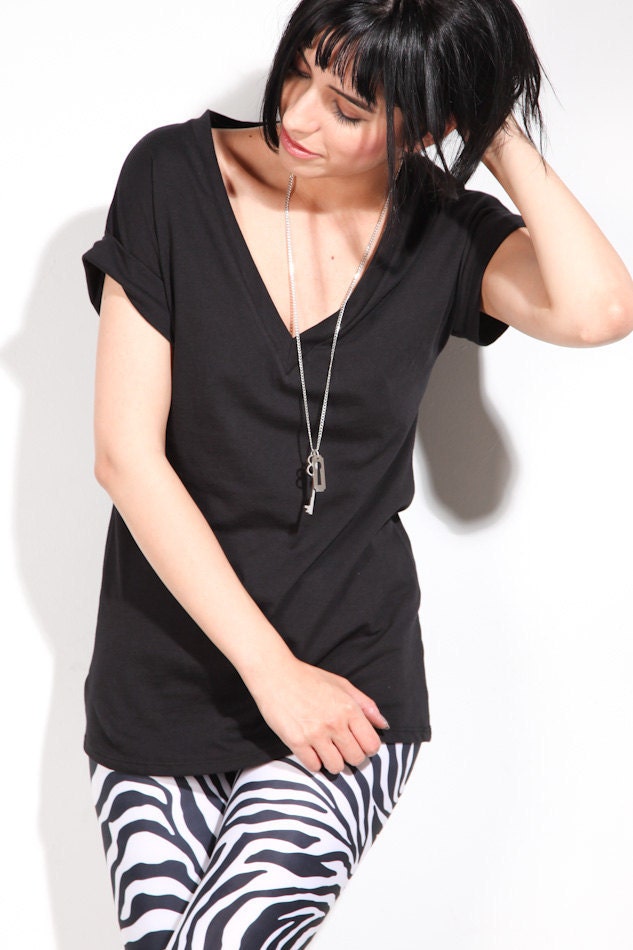 Vneck Cotton Top -  Womens Essential Cuff Tee Black Shirt