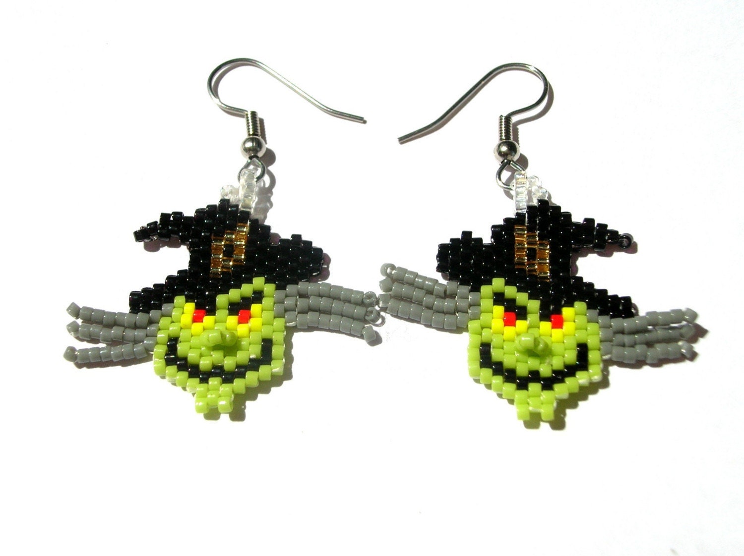 Wicked Witch Head Delica handwoven Seed Beaded Indian Bick Stitched Dangle Earrings