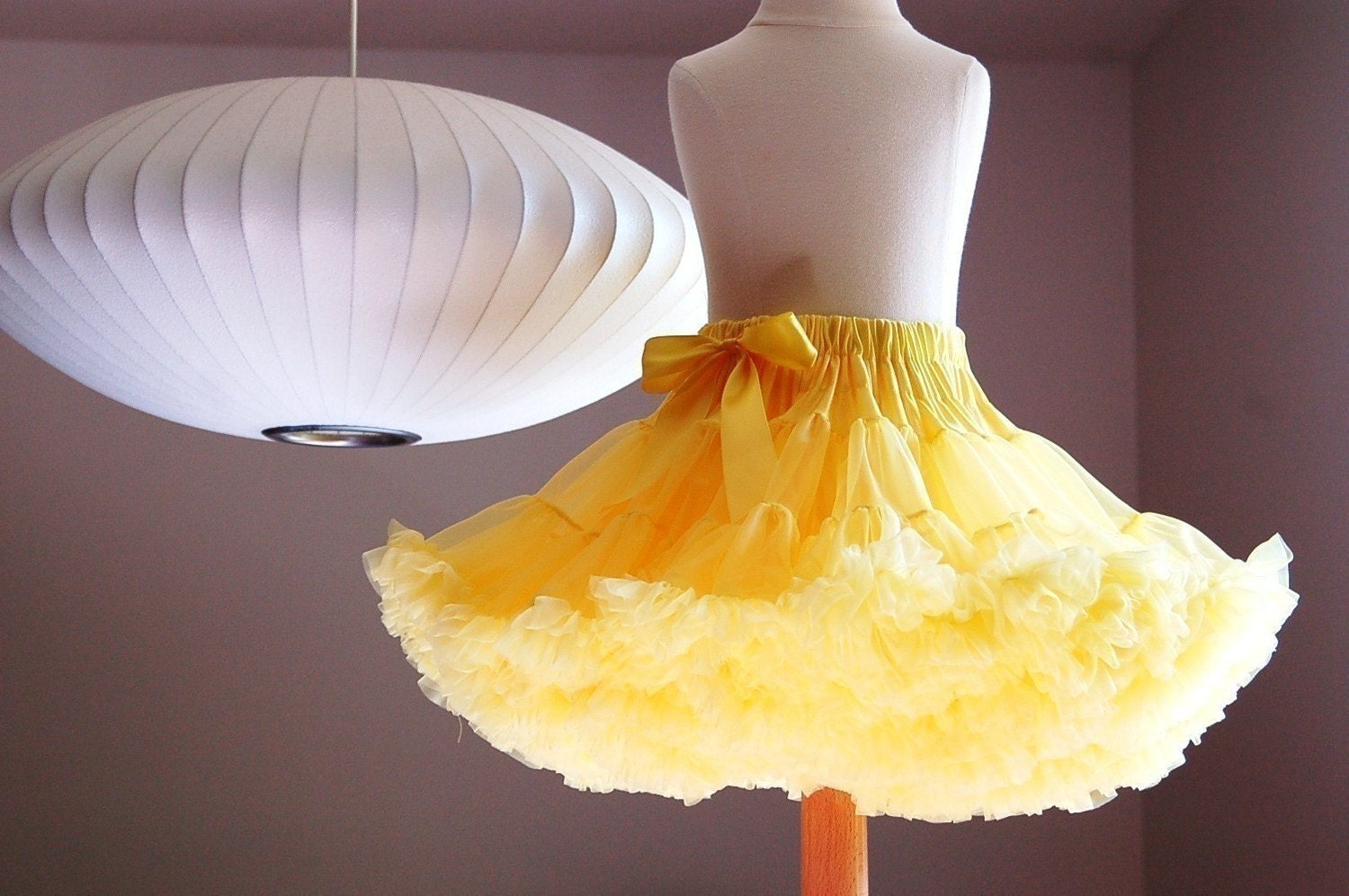 Women's Petticoat Pettiskirt - You Pick Size and Color - Burlesque, Costume, Portrait