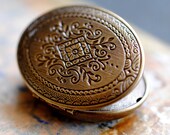 To Bee Natural Perfume Mini Compact, Victorian Engraved Locket - A scented ode to our most important pollinator, the Honey Bee