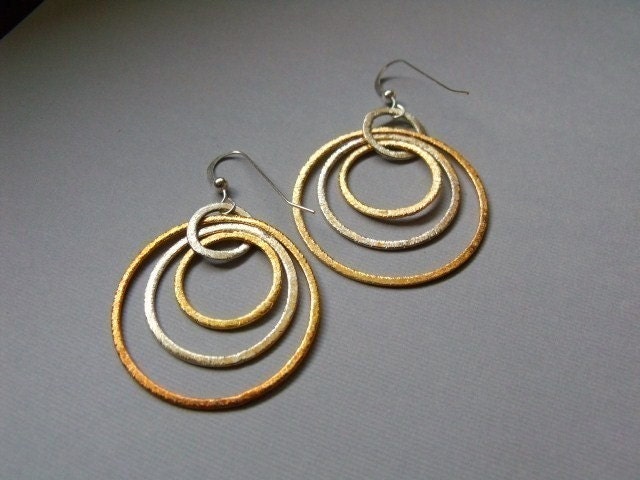 Tri Color Circular Earrings