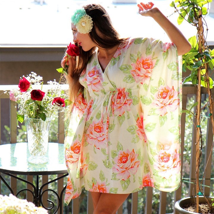 Floral Dress in Roses and Cream Mini