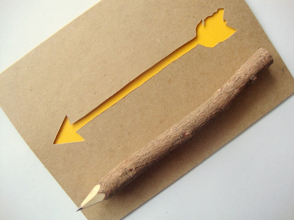 Arrow Note Card - Papercut in Mustard Yellow