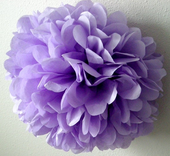 Lavender ... 1 tissue paper pom // wedding decorations // diy // paper flowers // baby shower // pastel purple // birthday party Il_570xn