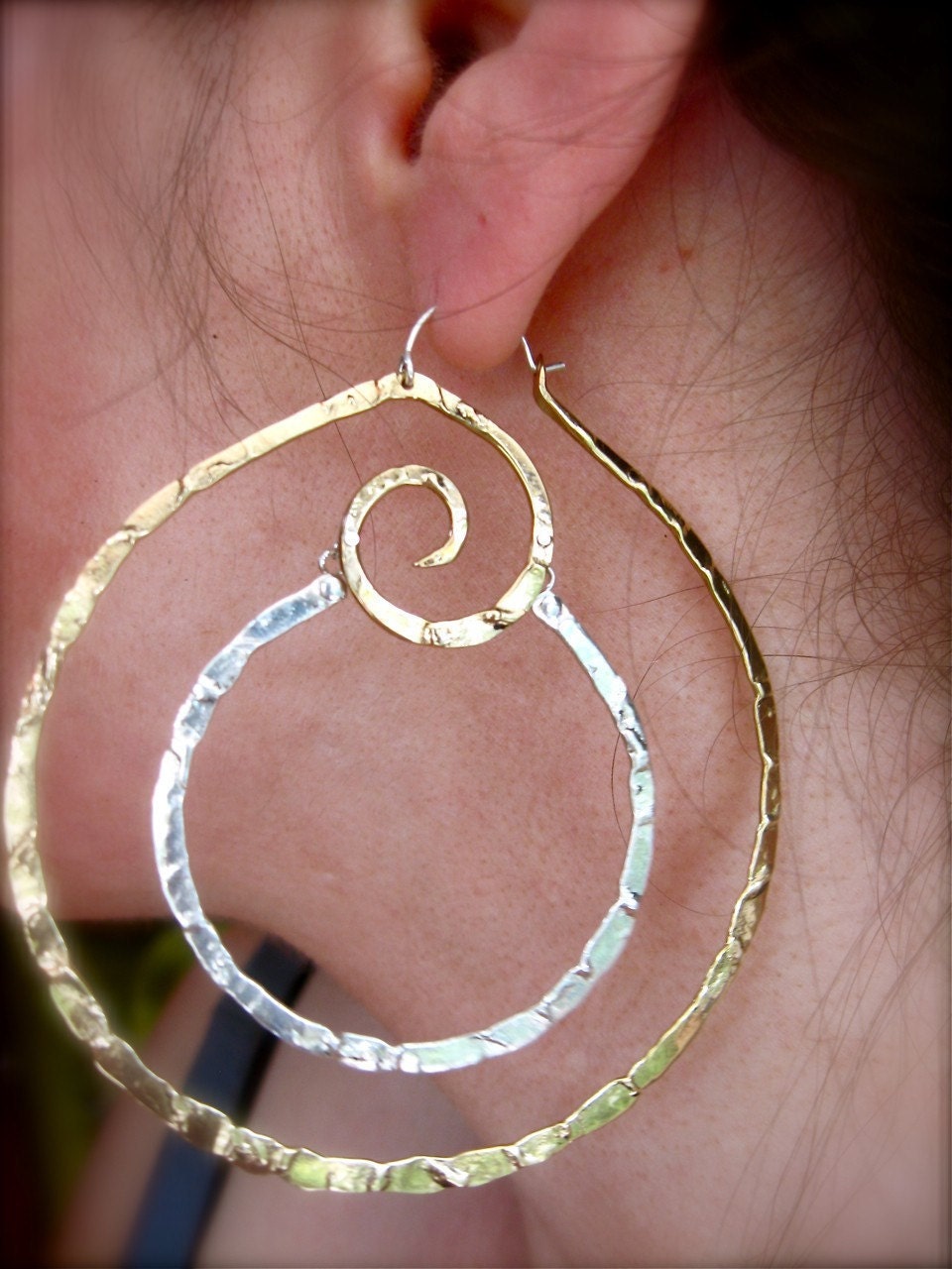 Crop circles XL two tone hoops in Copper - E070 or Bronze -E071 with Sterling center hoop