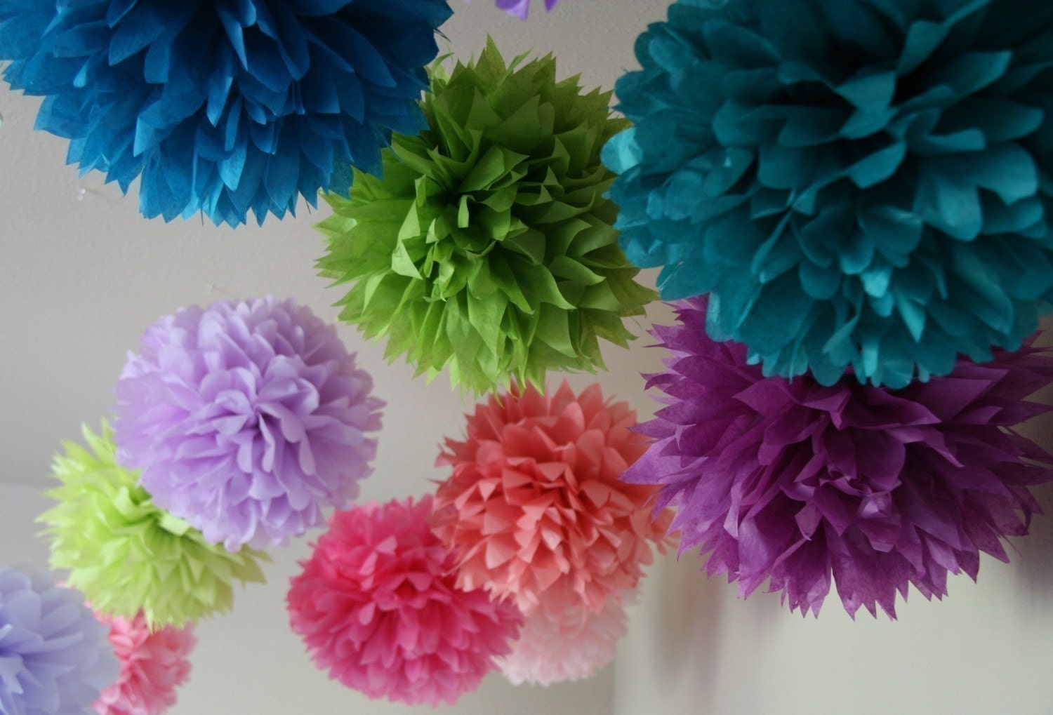 Custom Colors .. 10 Party Poms / Birthday Party Decor / Baby Shower / Wedding Decoration / Party Decoration