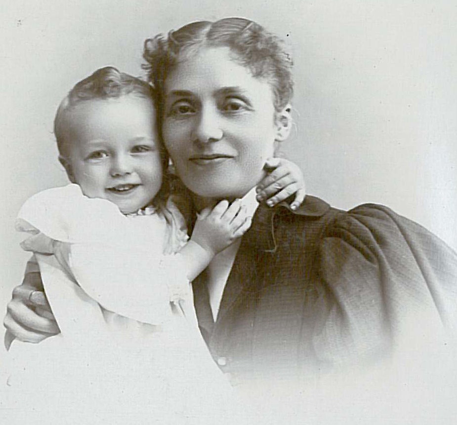 Smiling Baby Happy Mother -  Antique Cabinet Photograph 1900s