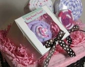 NEW - Sweet Lollipops and Cupcake Gift Basket - 8 Piece Set