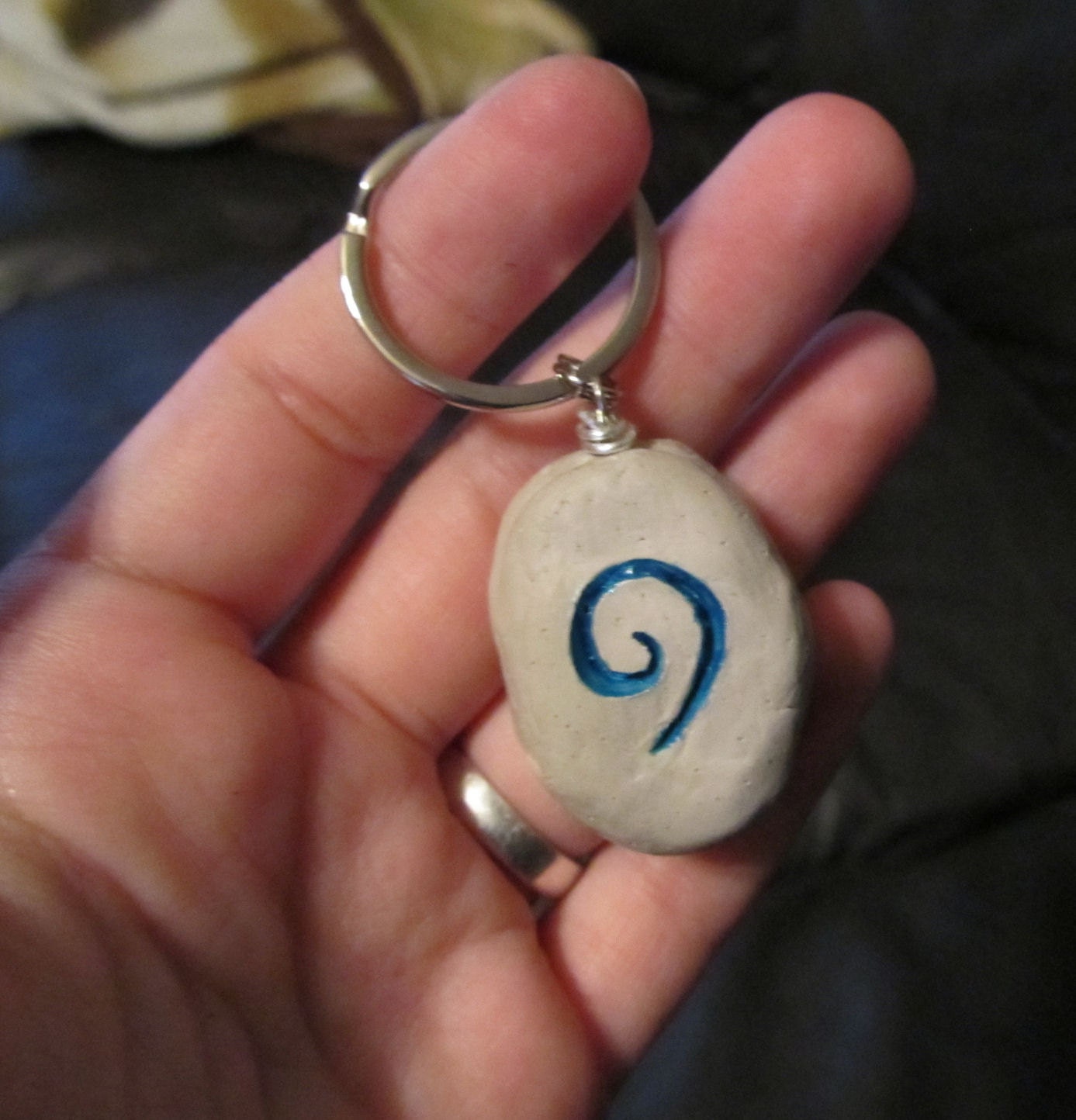 Hearthstone - Plain Back - No Saying - WoW - World of Warcraft -  nerd keychain