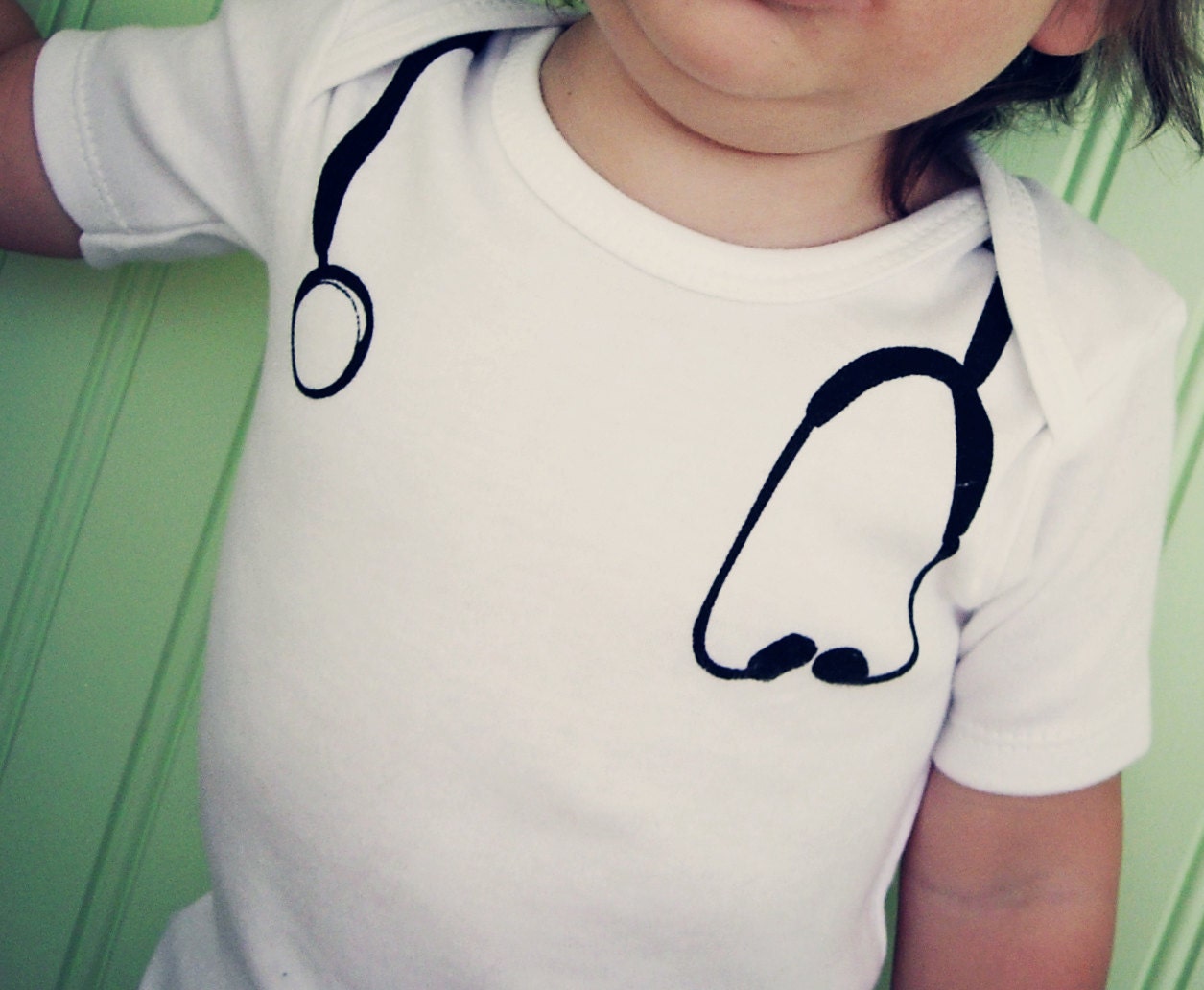 Funny baby onesie. Stethoscope one peice. Baby Dr doctor or nurse.