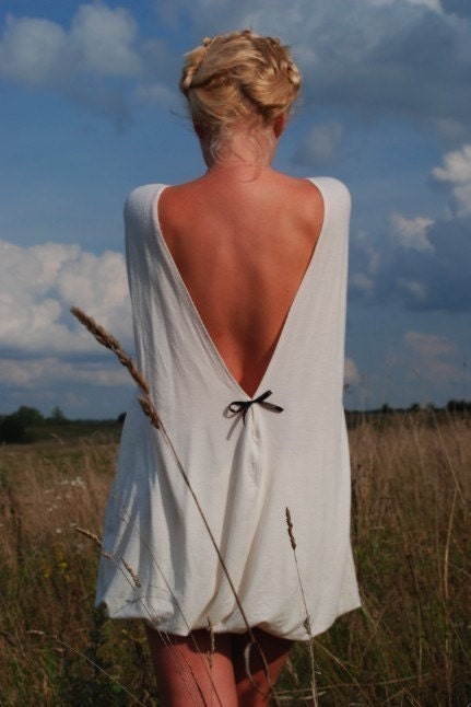 Creamy open-back cotton Milk and honey LeMuse dress with little black bow on the back