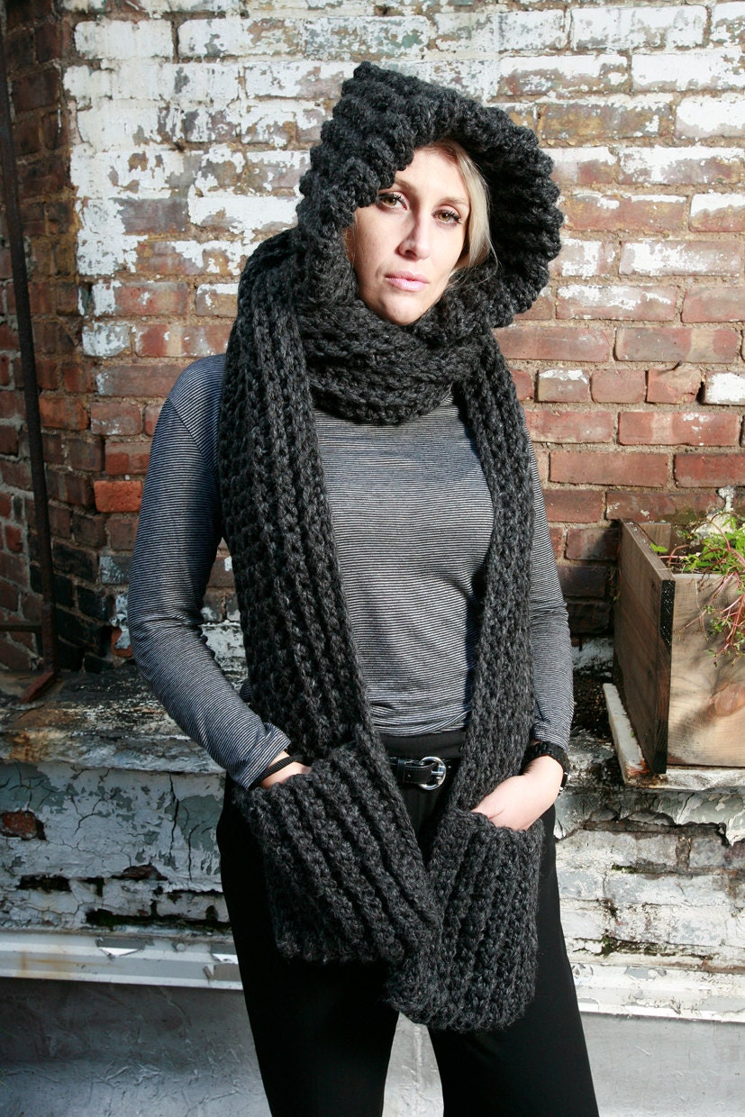 Chunky Hooded Pocket Scarf in Charcoal Grey