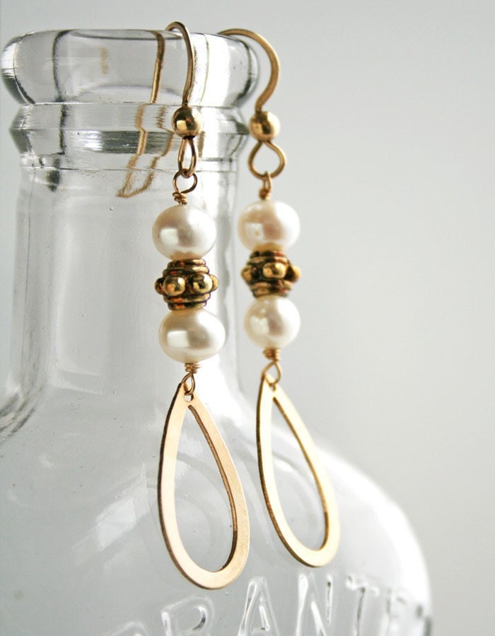 Pearl Drop Earrings, Gold Teardrop, Bridal Earrings, Wedding Jewelry