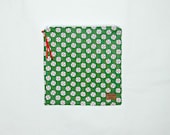 Baseballs on Green - Sandwich Size Reusable Bag - Eco Friendly - Zippered Bag - Zipper Closure