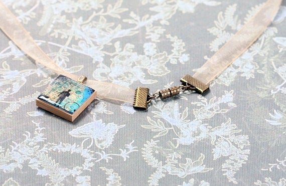 Star Trek Steampunk Ribbon Necklace in Antique Brass