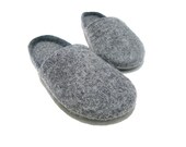 Unisex grey felted slippers