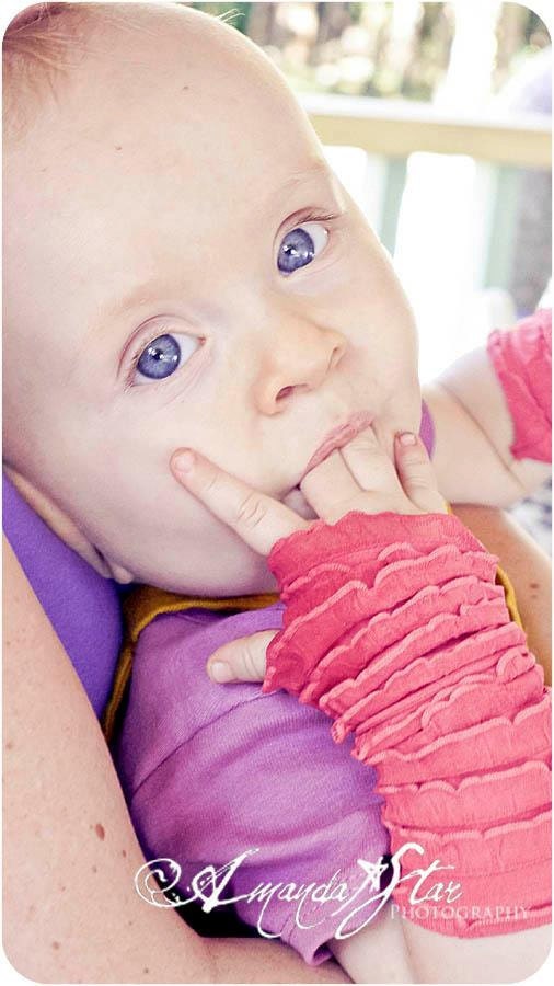 Fingerless Gloves, ruffled glovelettes, wrist warmers, Infant to toddler size.