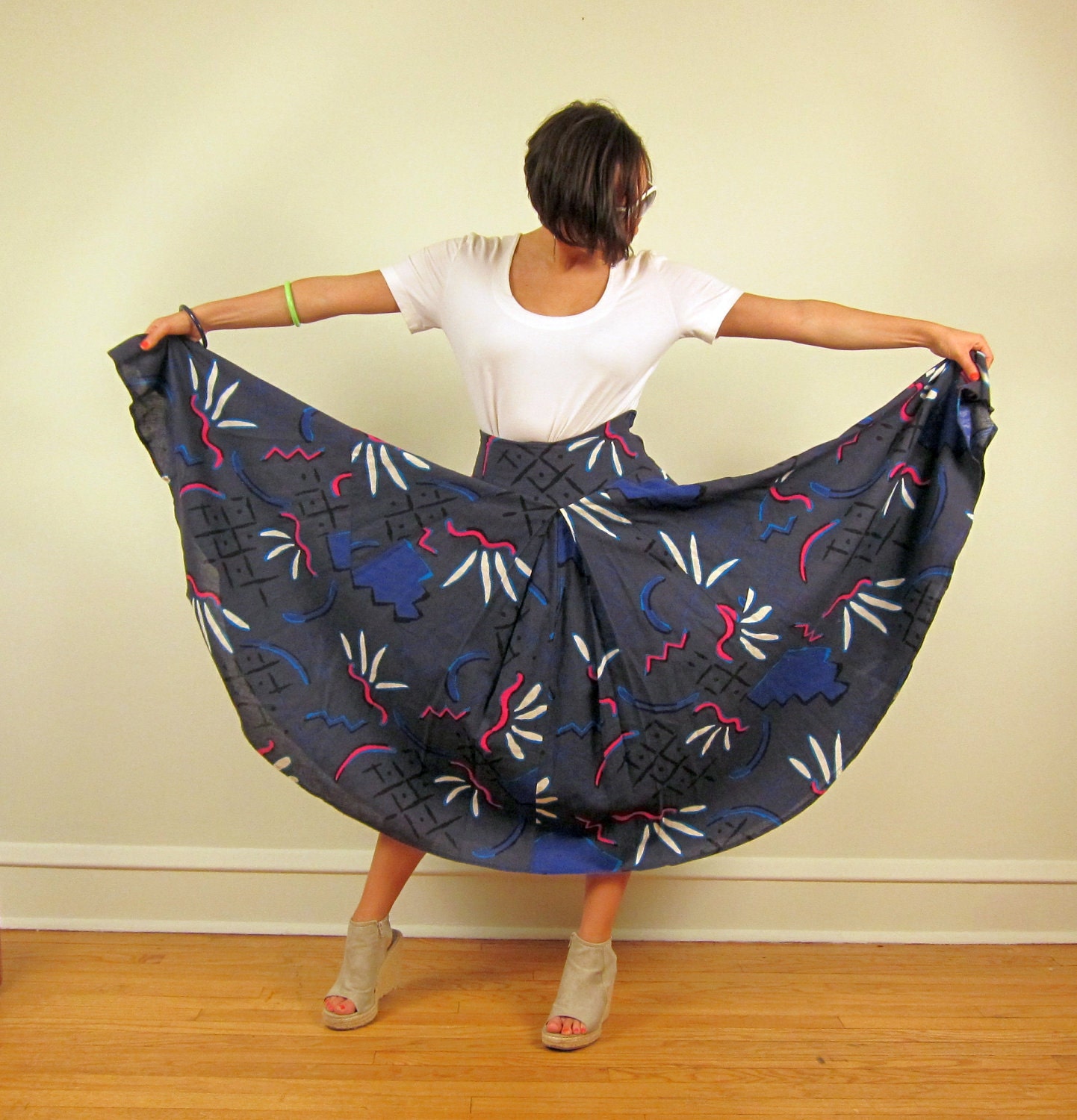 Vintage 1980s Byblos Skirt in Blue w/Bold Graphic Print, A Line Full, Small