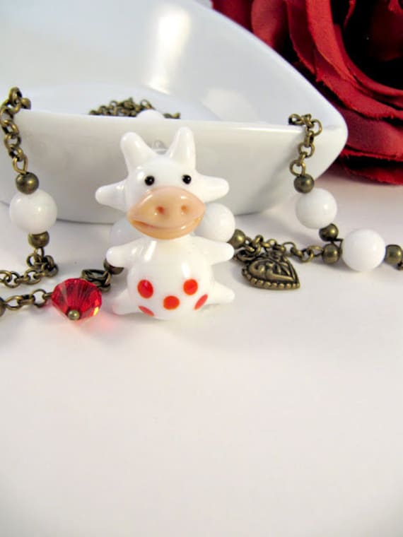 Cow necklace, jewelry, pendant necklace, animal jewelry, cute jewelry