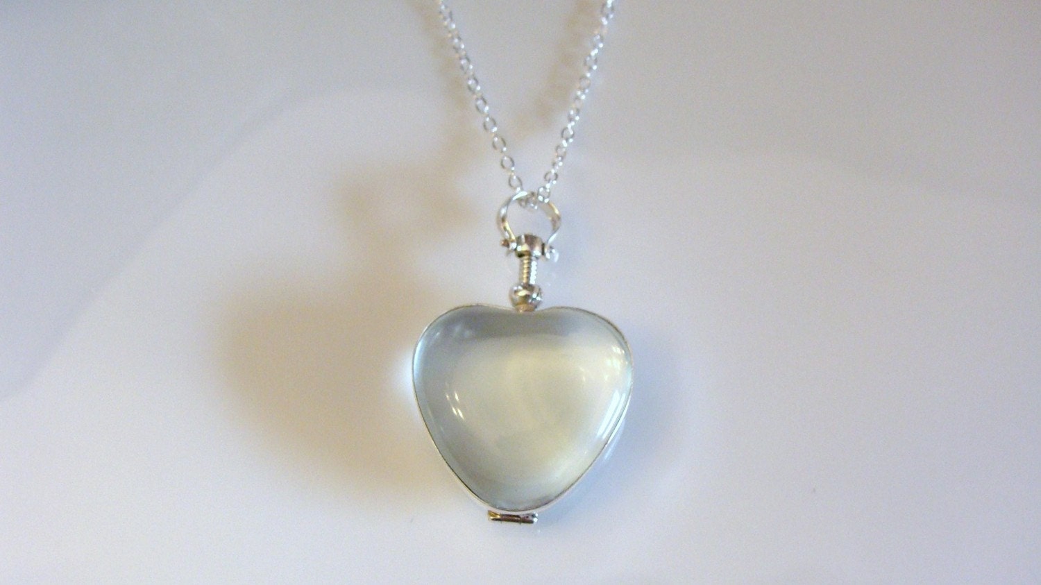 Sterling Silver Clear Glass Heart Photo Locket Necklace - Love, Heart, Gift for her, Mom, Sister, Grandmother Gift
