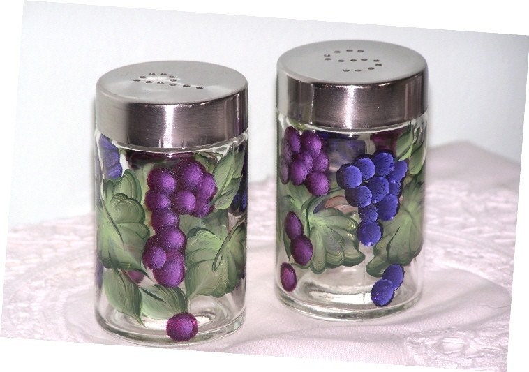 Salt/Pepper Shakers with Hand Painted Grapes