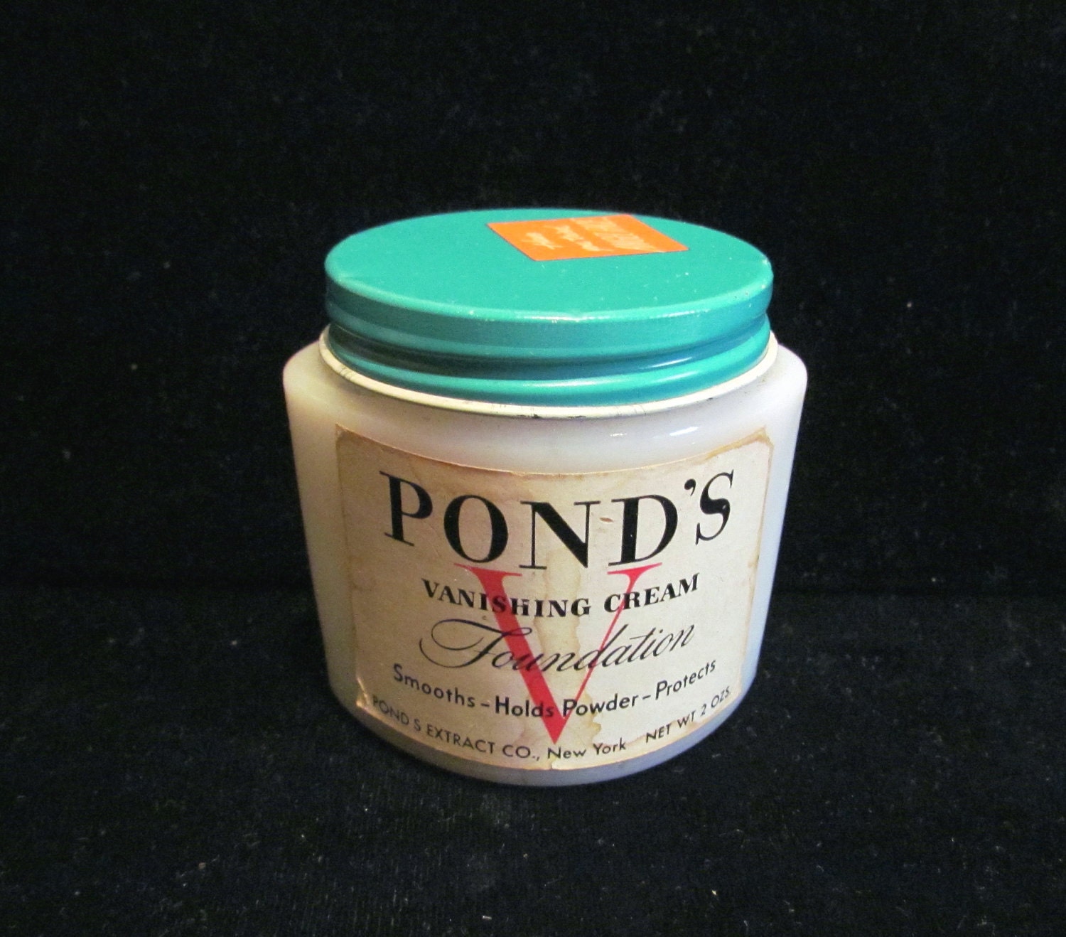 Vintage Ponds Jar Cold Cream Jar Vanishing Cream Milk Glass 1920s Ponds Jar Antique jar