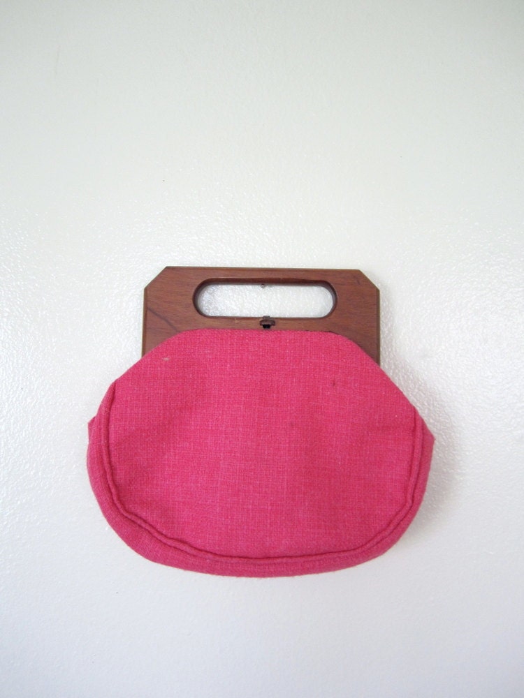 SALE Vintage Purse / 60's Bermuda bag / Neon pink