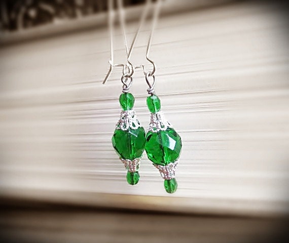 Emerald Green Earrings, in Faceted Czech Glass and Bright Silver Filigree