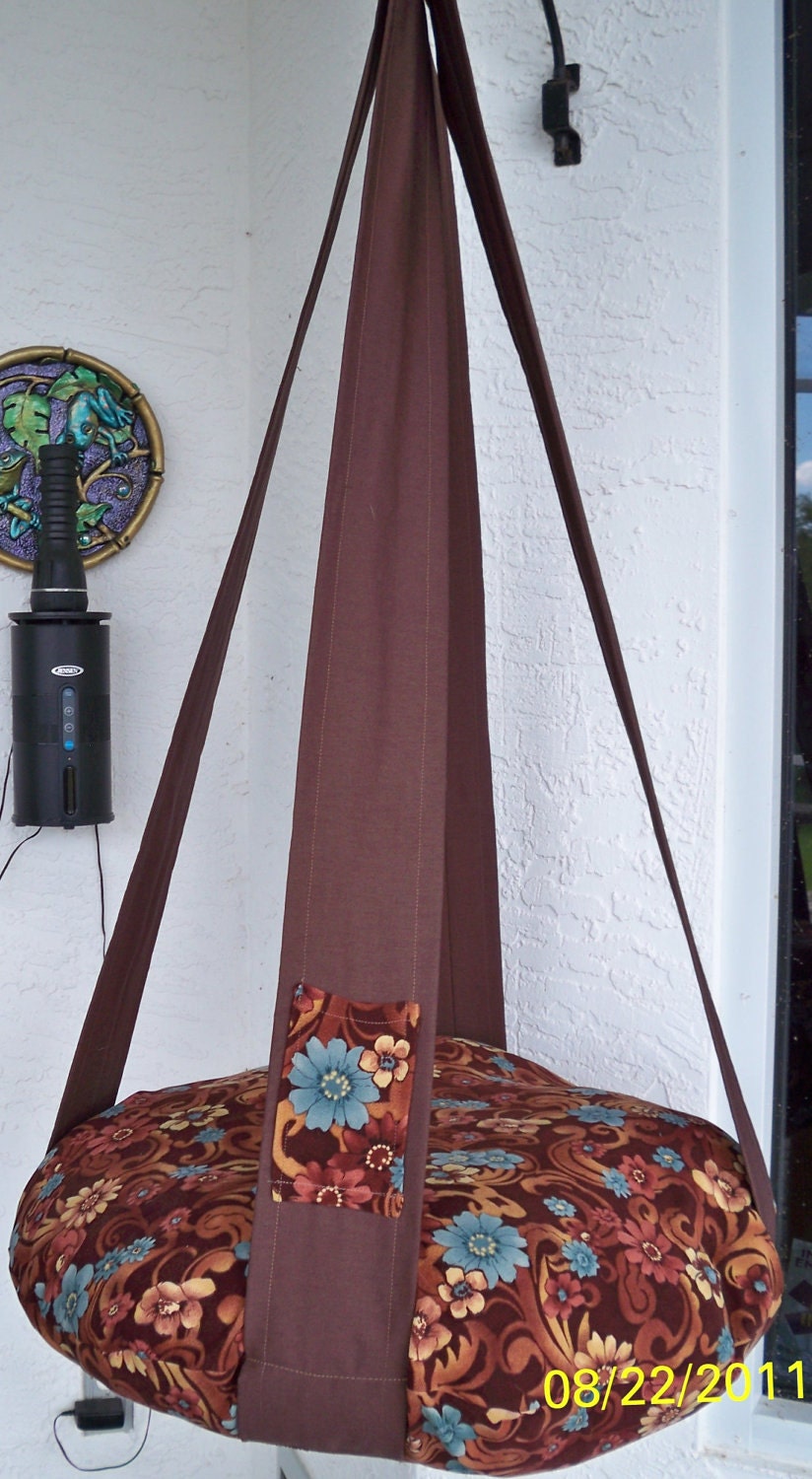 Single Kitty Cloud Cat Bed Brown & Blue Flower Print , Hanging Cat Bed